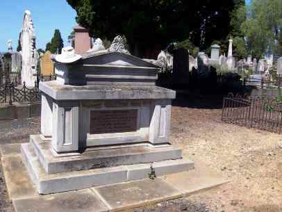 Henry Hopwood - tombstone