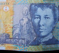 Mary Gilmore as she appears on the $10 note. To the left is a representation of William Dobell's portrait of her.
